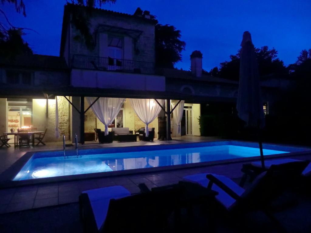 Chateau La Moune Montussan Exterior foto