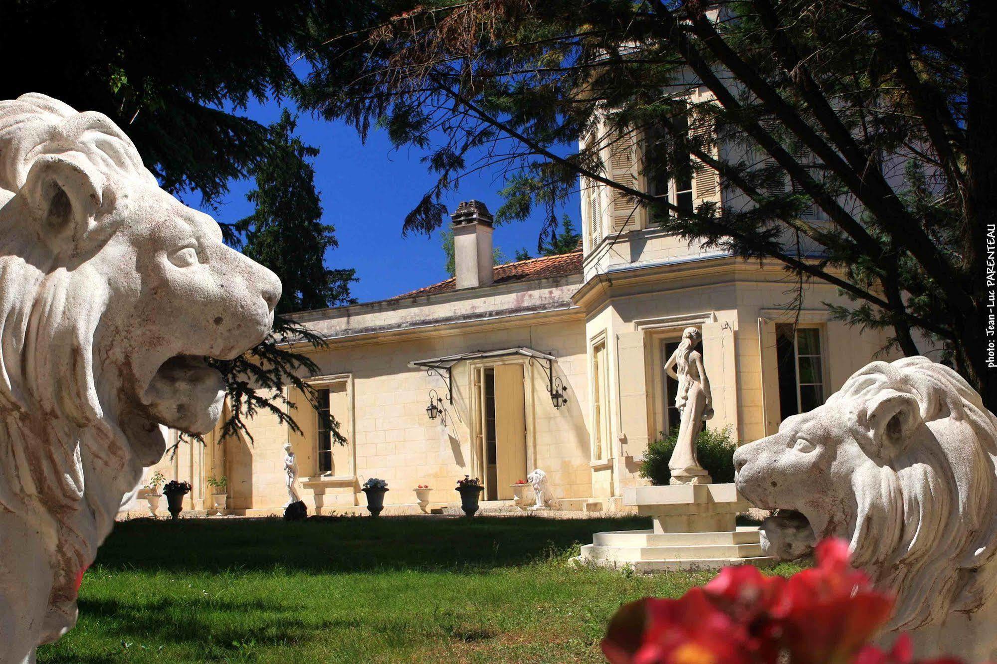Chateau La Moune Montussan Exterior foto