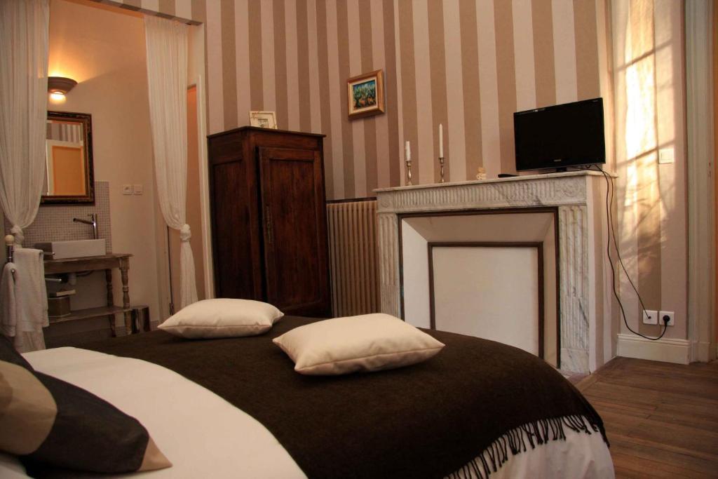 Chateau La Moune Montussan Zimmer foto